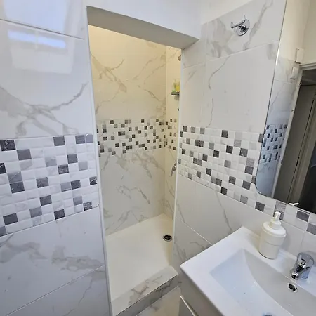 Graca Pensionat 3*